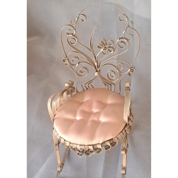 Folk Art Chair Soda Pop Tin Can Pin Cushion Scroll Quill Work Doll Chair - Picture 4 of 8